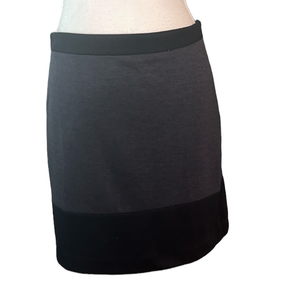 Loft Skirt black Size 4